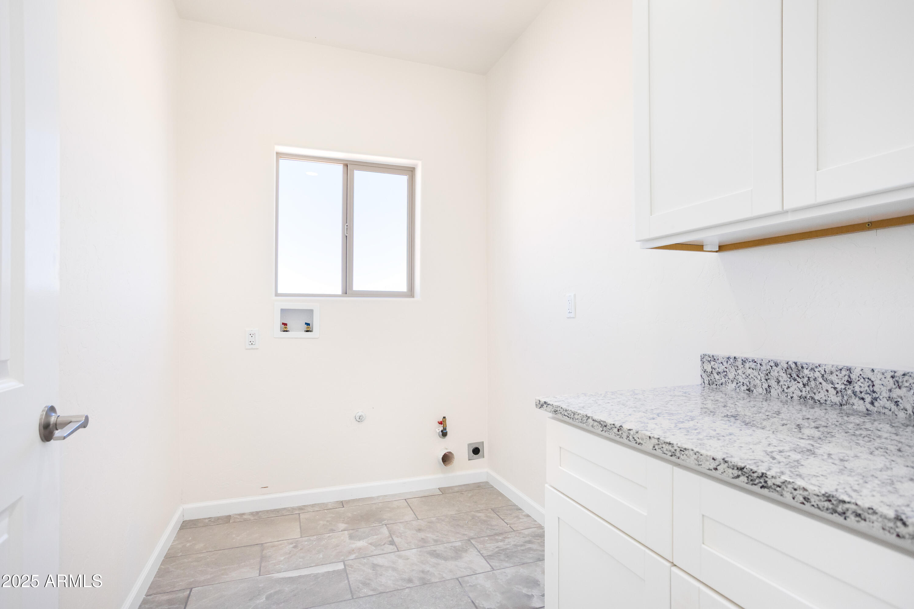 RANCHO ARIZONA - Residential