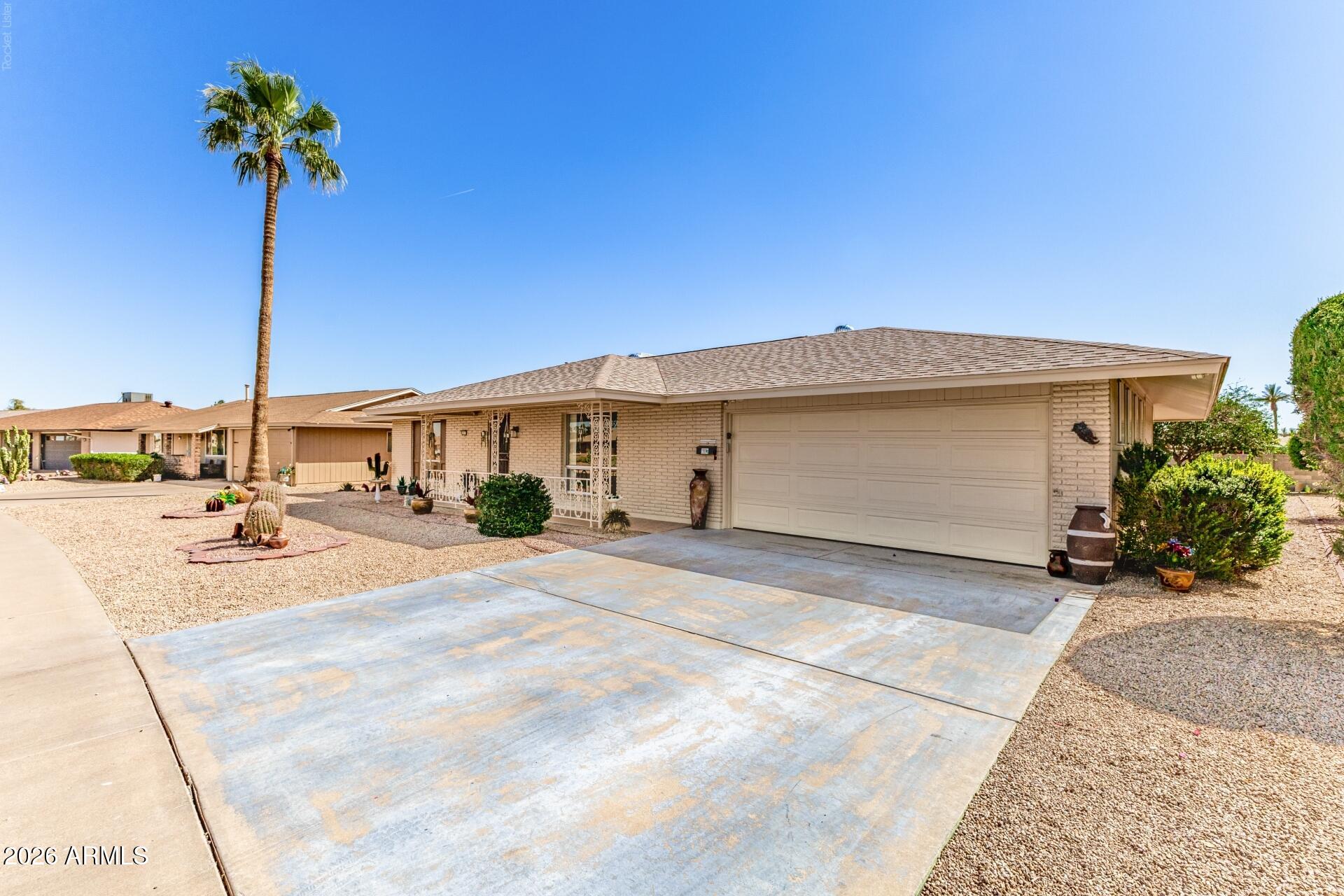 9227 W MEADOW HILLS Drive