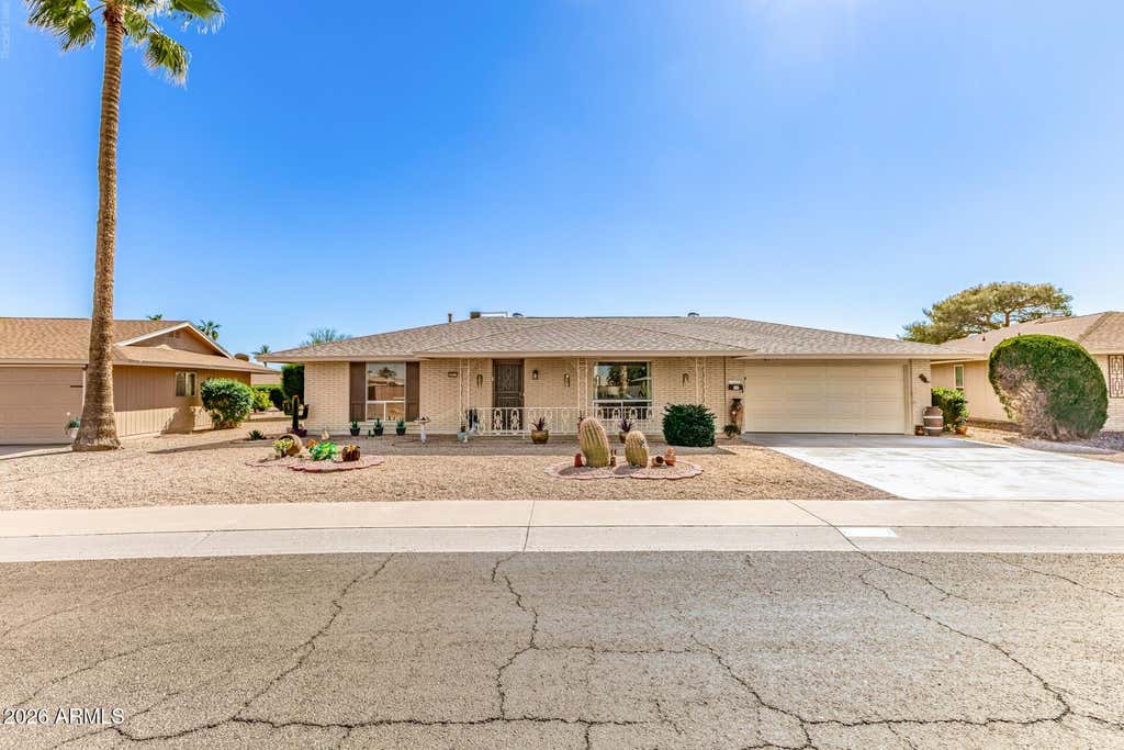 Photo of 9227 W Meadow Hills Drive, Sun City, AZ 85351 (MLS # 6996529)