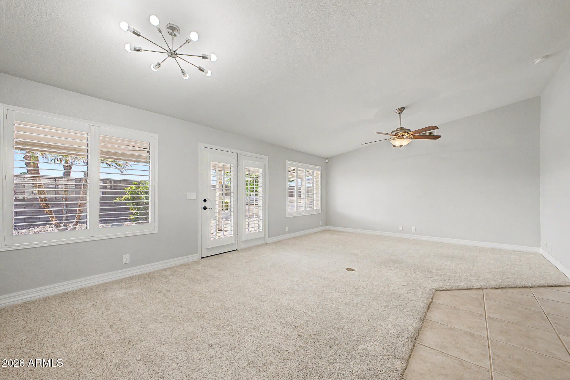 2562 S ACANTHUS --