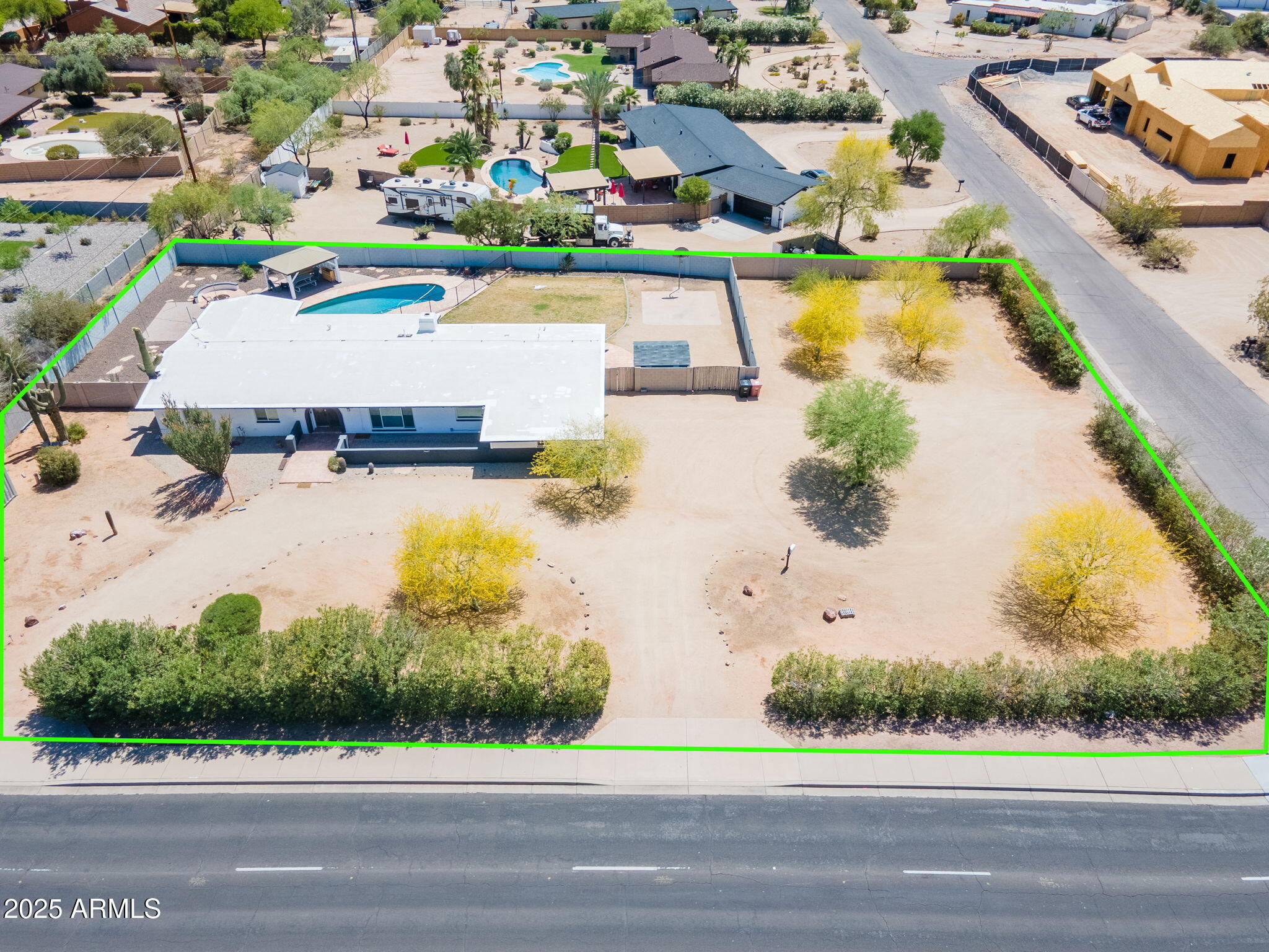 7667 E CACTUS Road