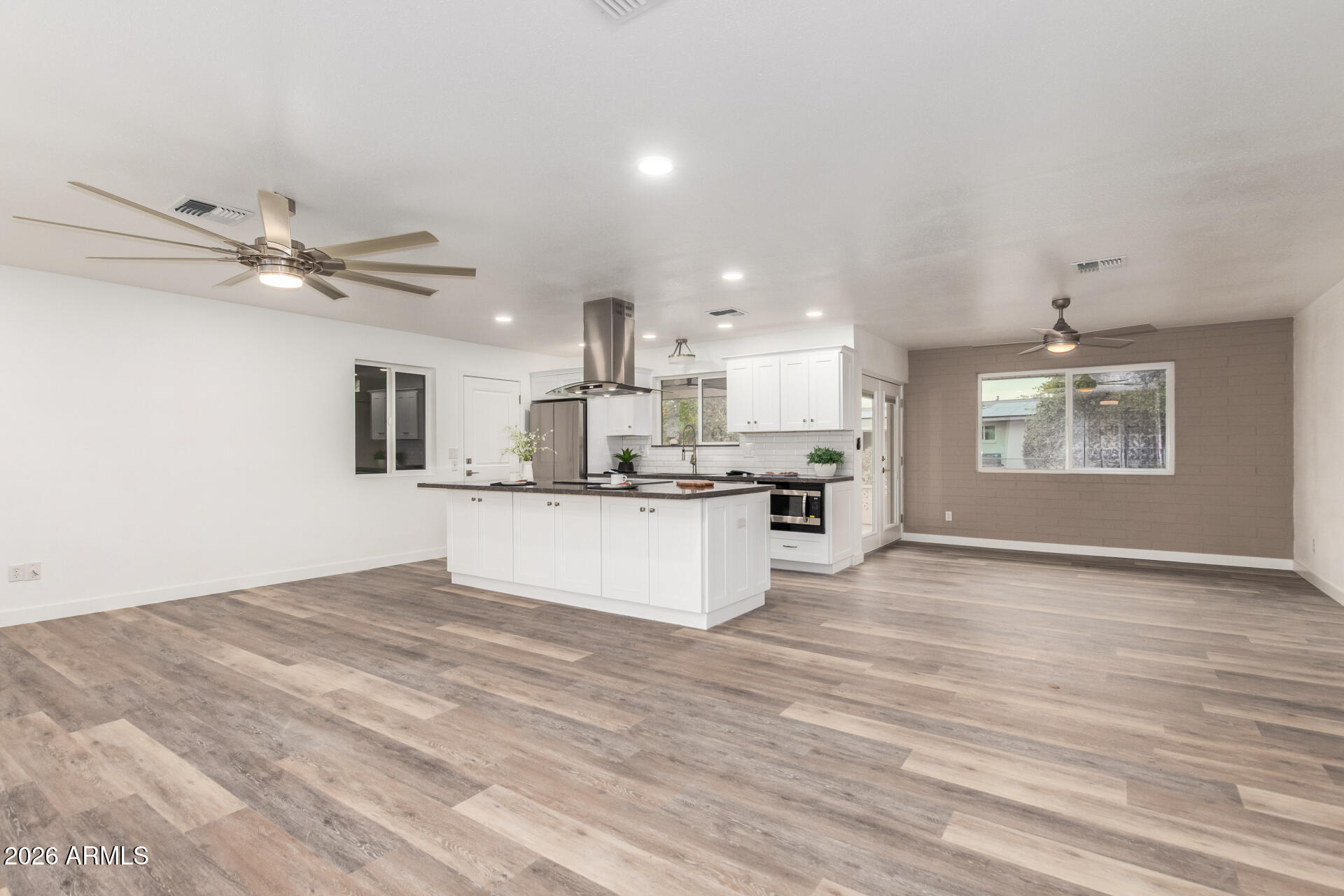 11010 W SUN CITY Boulevard