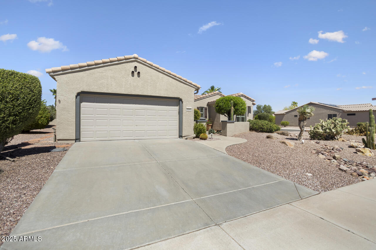 15102 W ROUNDERS Drive