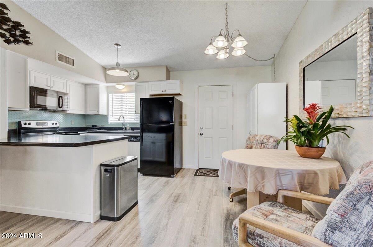 649 S POWER Road 371