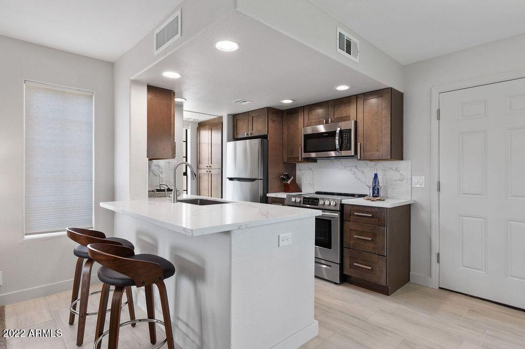 17031 E EL LAGO Boulevard 2162