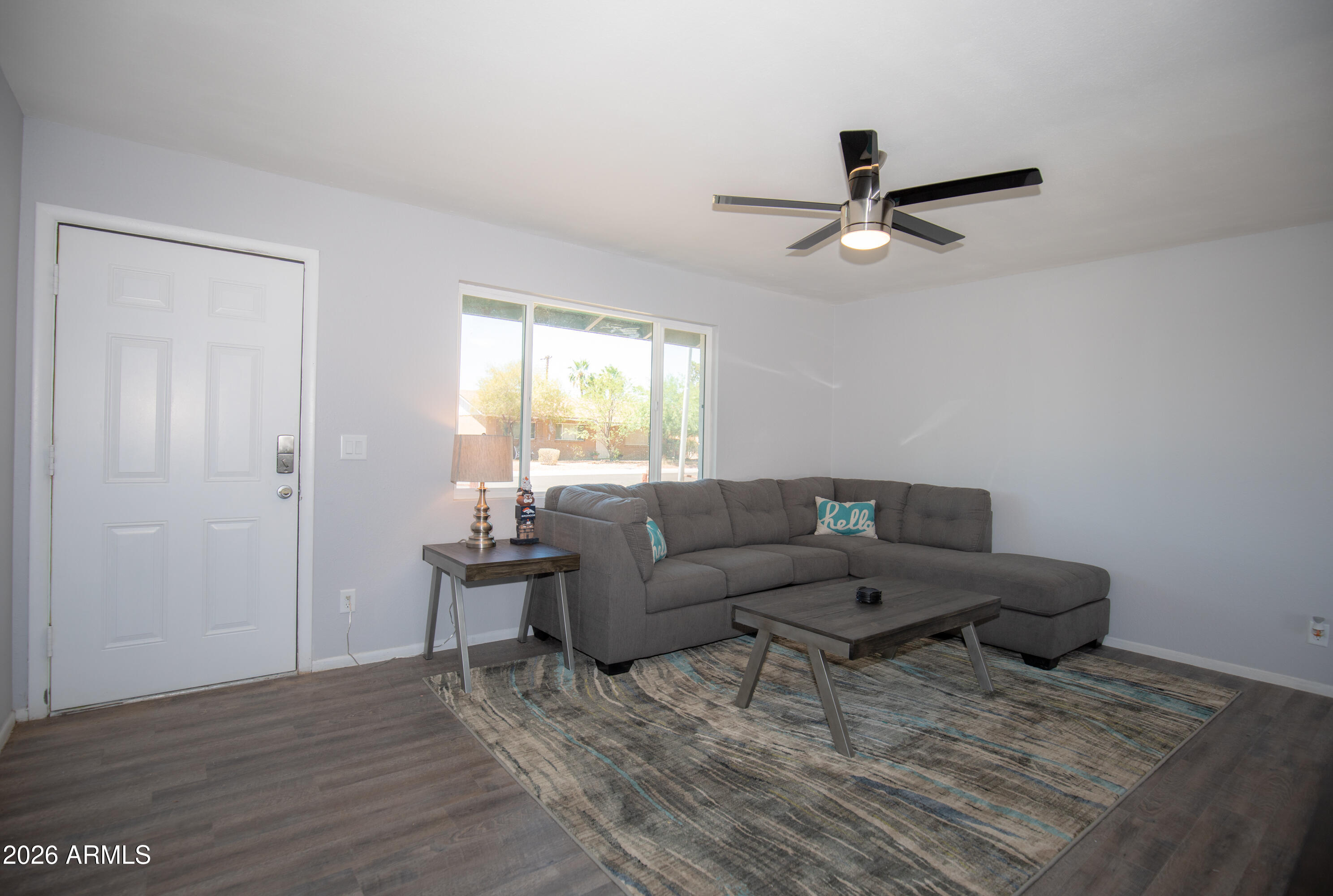 7414 E MORELAND Street