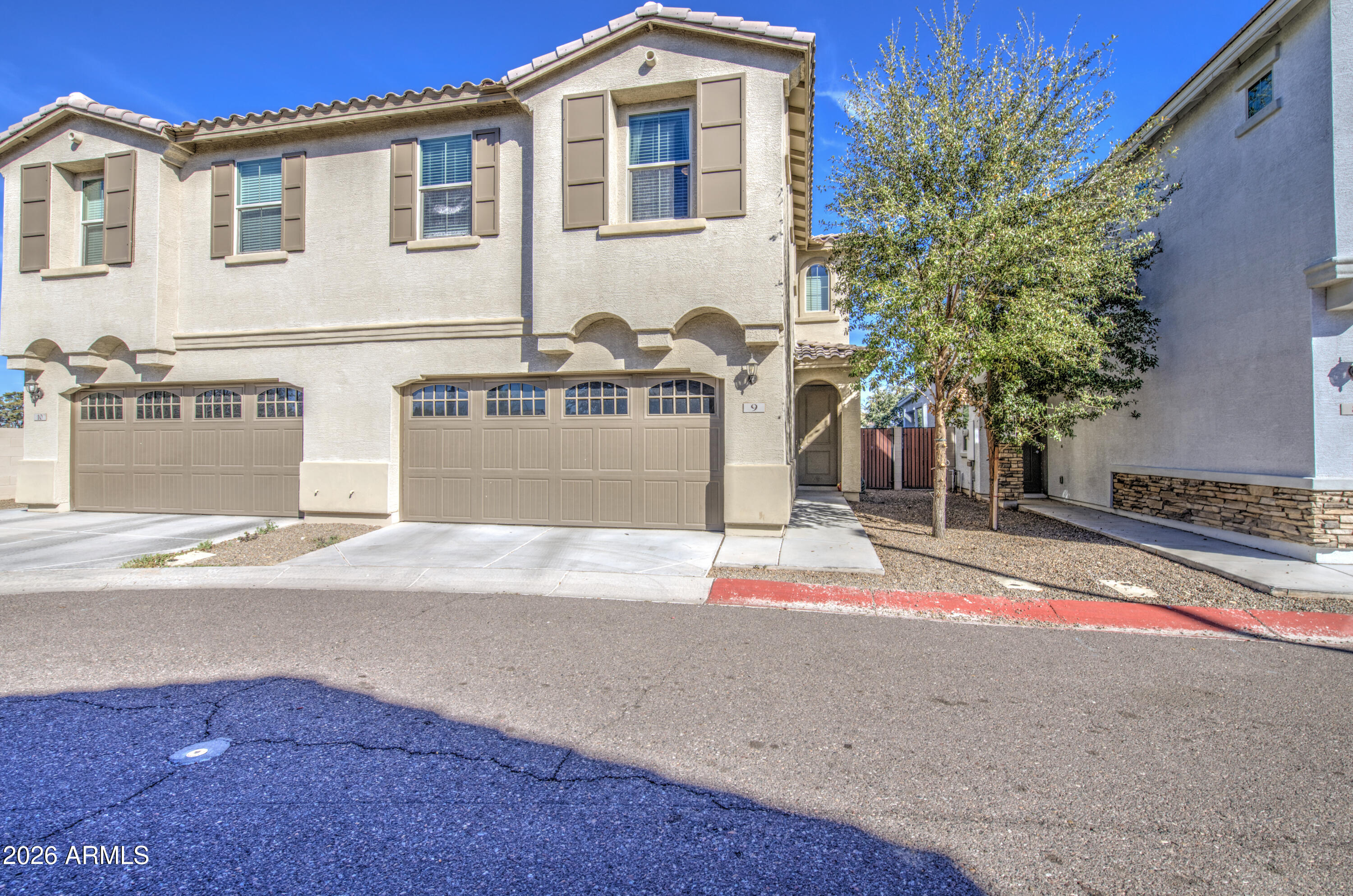 2254 E UNIVERSITY Drive 9