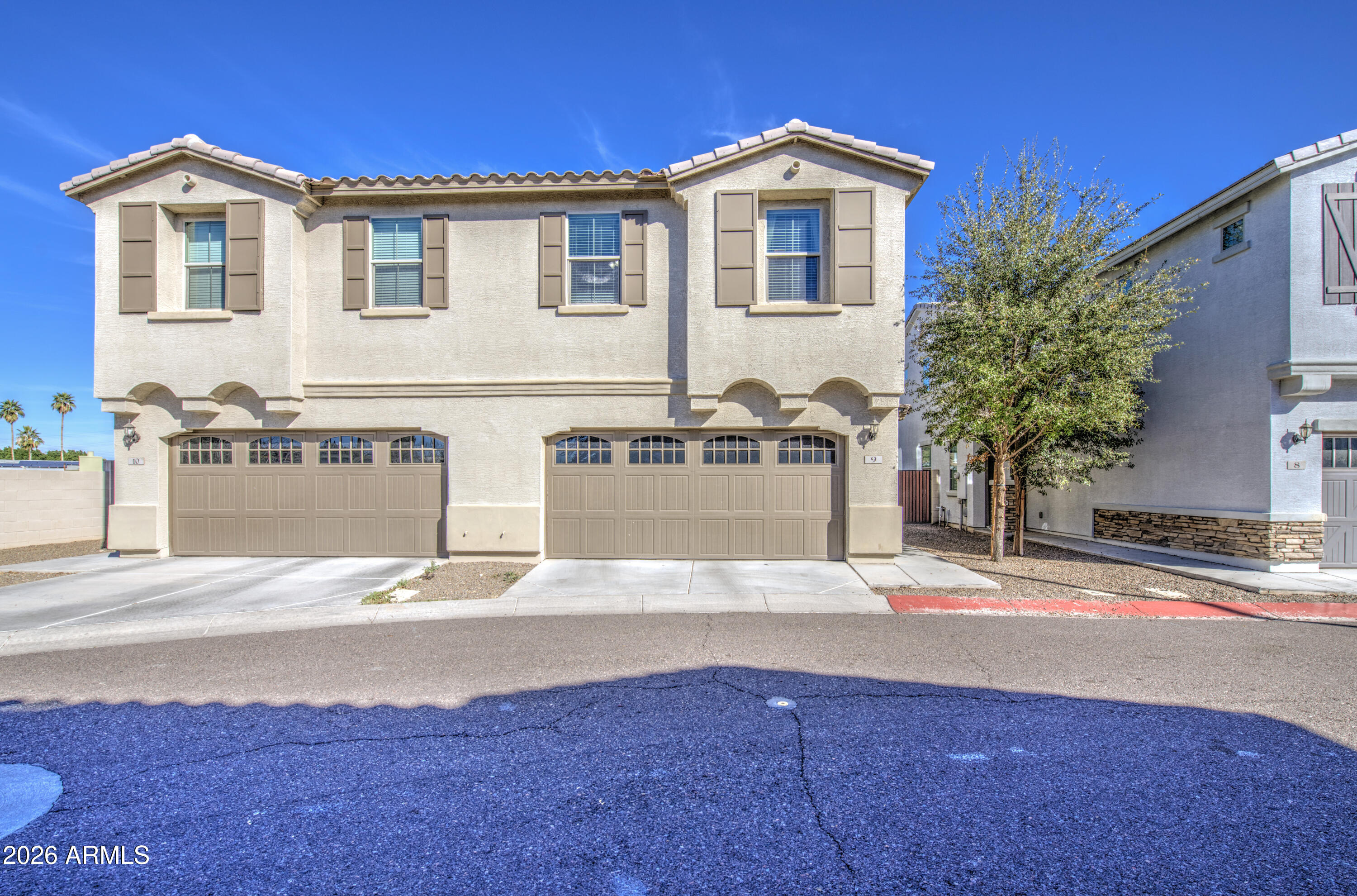 2254 E UNIVERSITY Drive 9