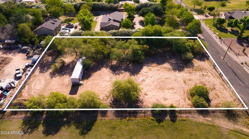 Photo of 127 E Via De Arboles #-, Chandler, AZ 85249 (MLS # 6826303)