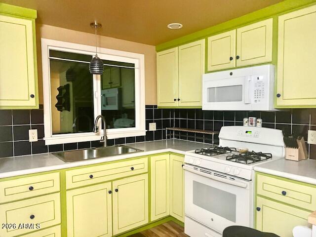 Superstition Buttes, a 55+ Manufactured Home Community - Residential