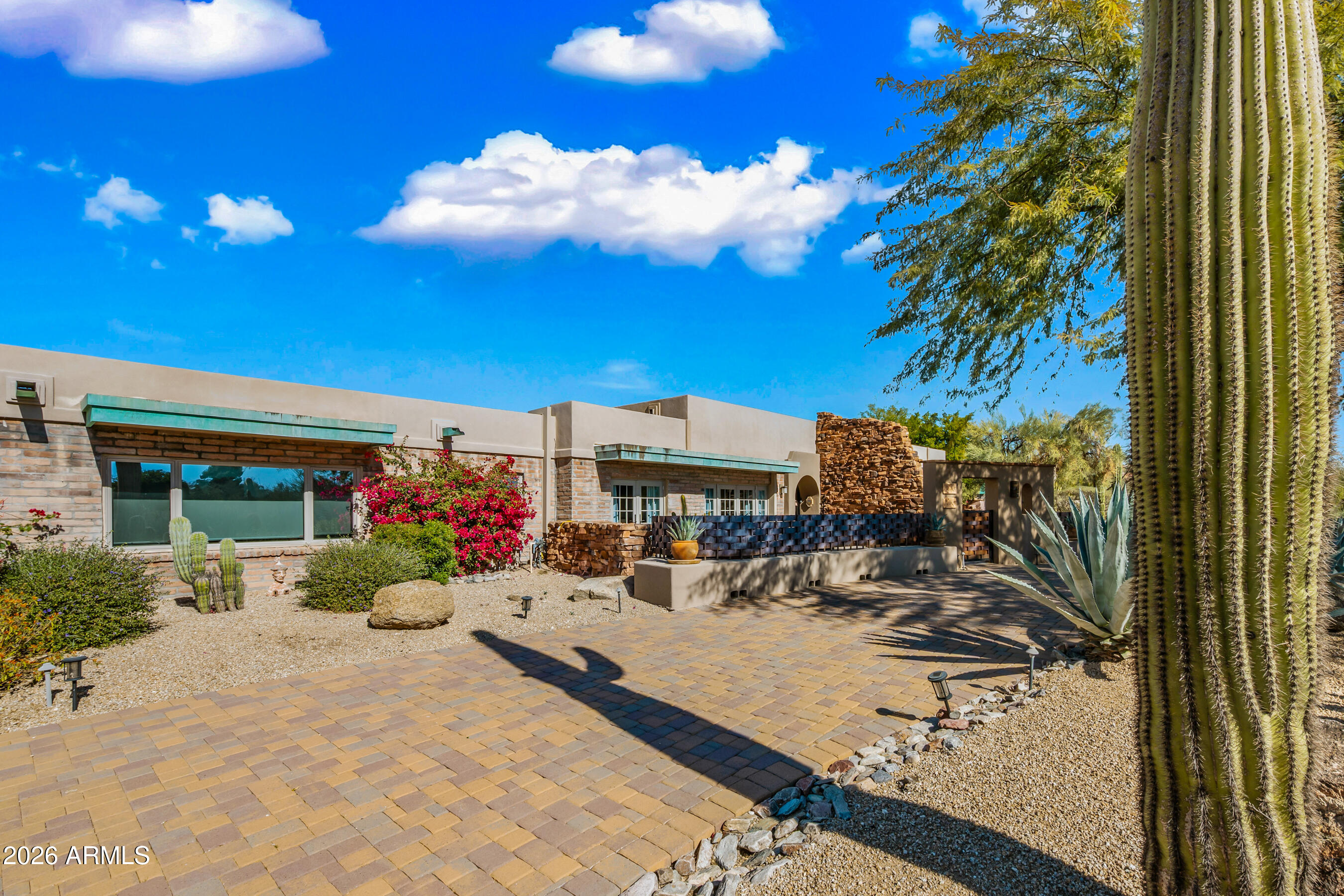 7468 E STAGECOACH Pass E