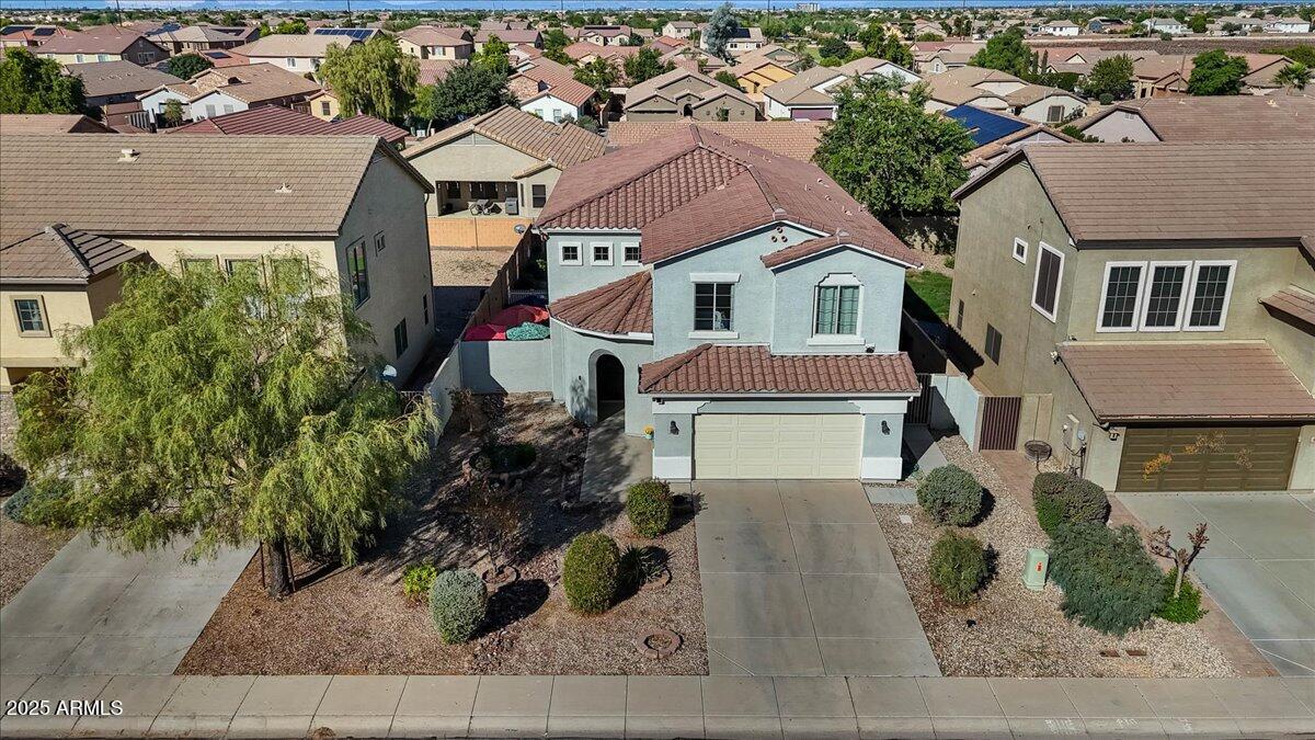 700 W DESERT BASIN Drive