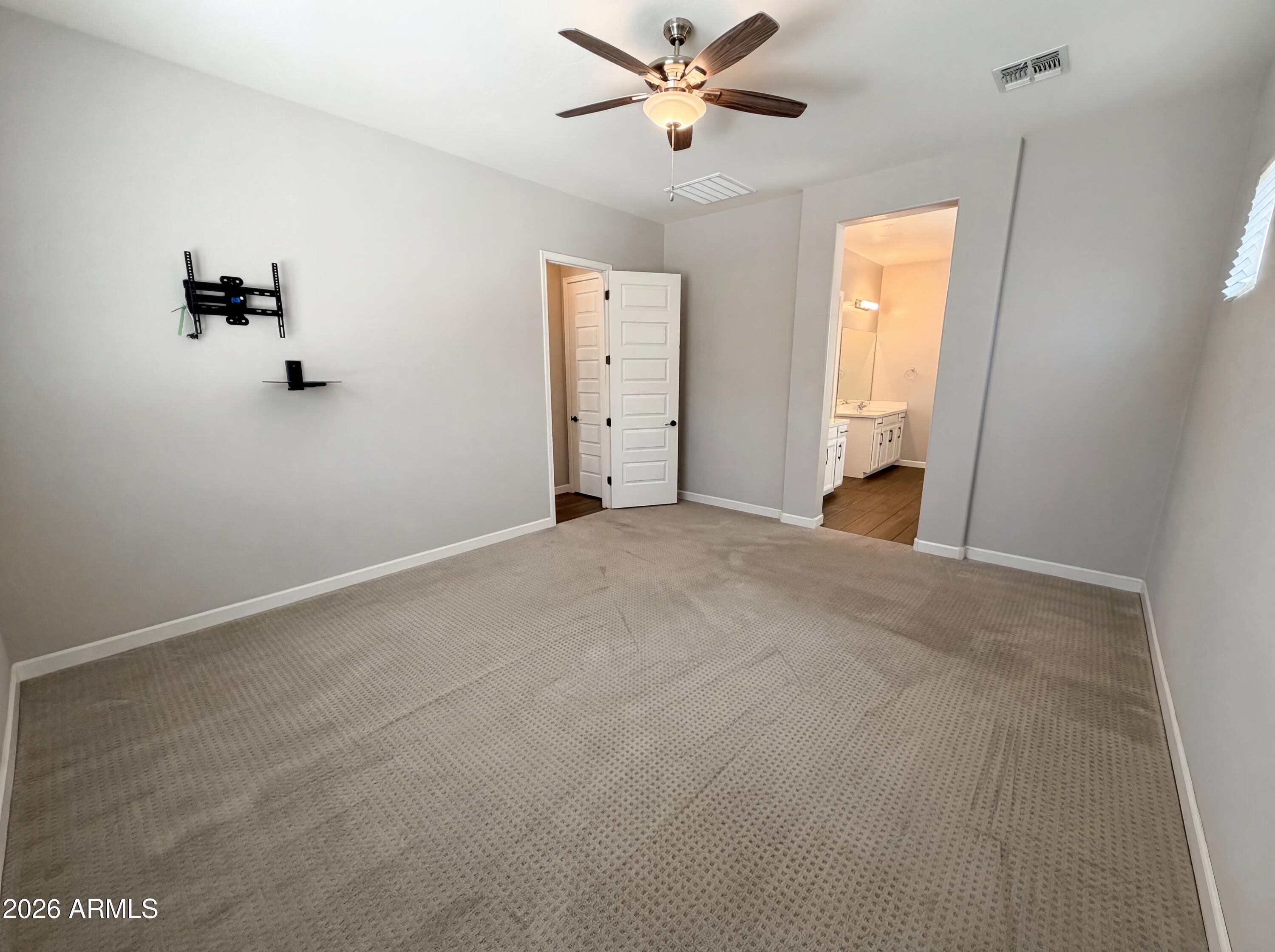 13724 W HARVEST Avenue