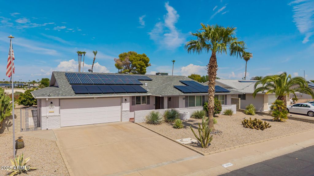 Photo of 10306 W Cameo Drive, Sun City, AZ 85351 (MLS # 6921845)