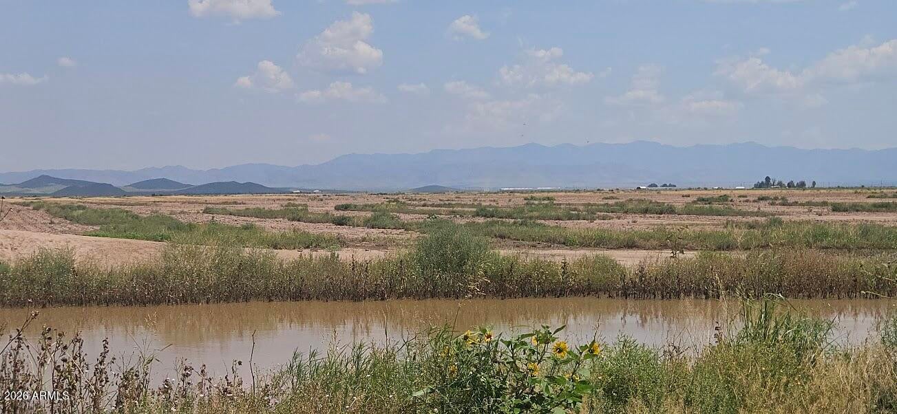 20 Acres S ROBISON Road 5