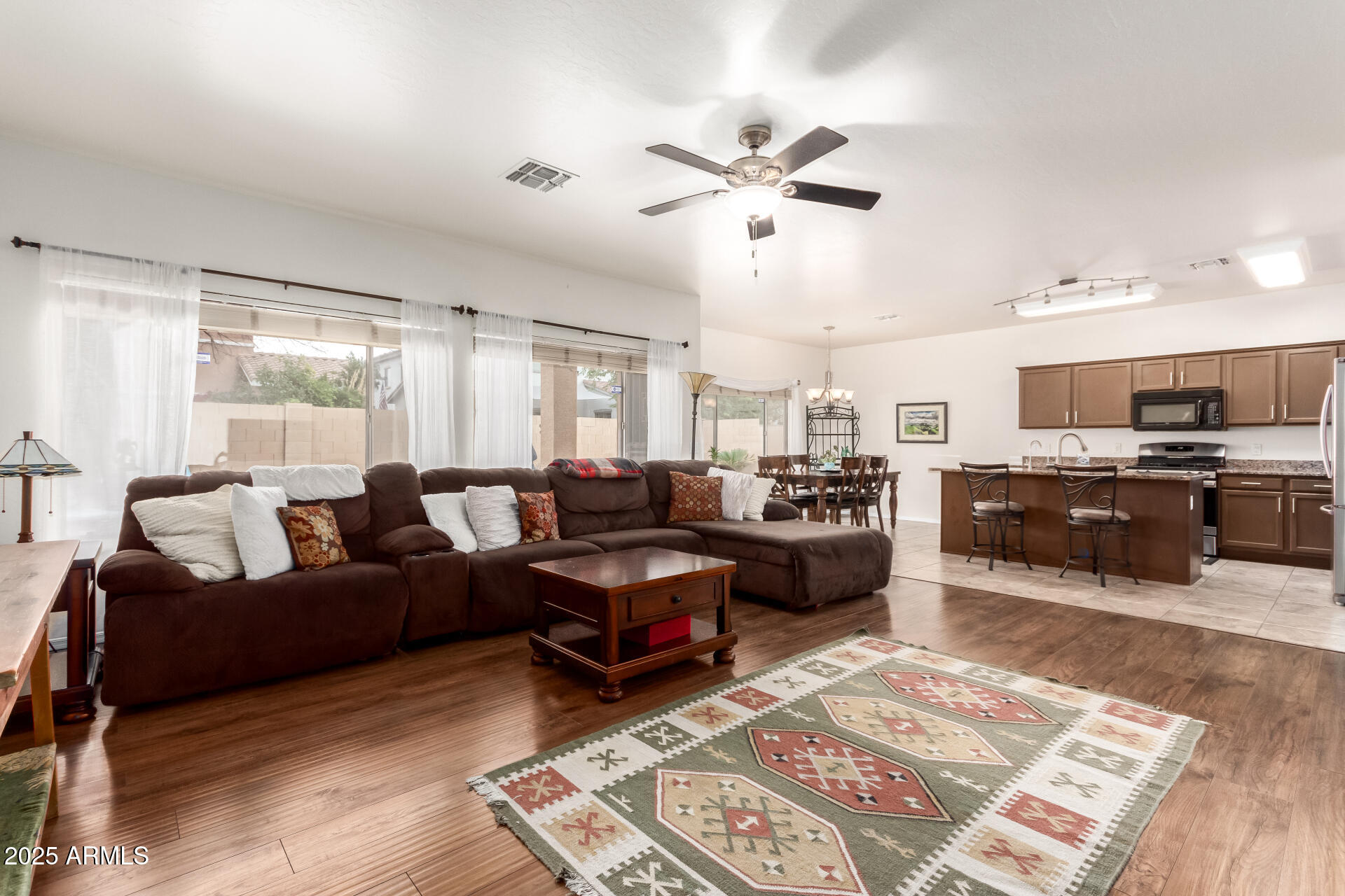 545 N BLUEJAY Drive