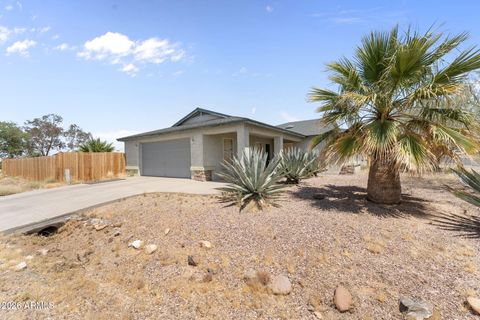 Property photo of 27144 S Bennett Way, Congress, AZ 85332