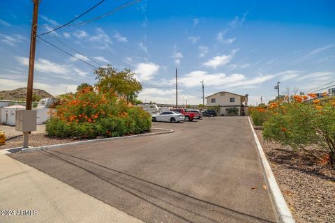 Multi Family in Phoenix AZ 2015 EUGIE Terrace 19.jpg