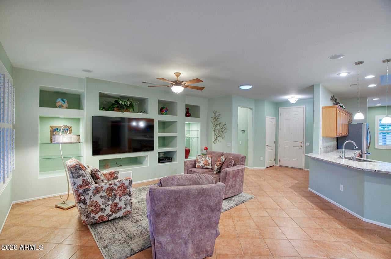 19906 N GOLDEN BARREL Drive