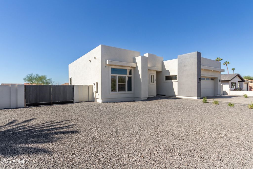 Photo of 14730 S Rory Calhoun Drive, Arizona City, AZ 85123 (MLS # 6940986)