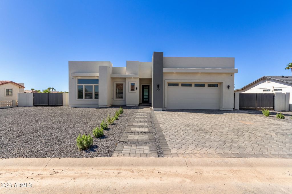 Photo of 14730 S Rory Calhoun Drive, Arizona City, AZ 85123 (MLS # 6940986)