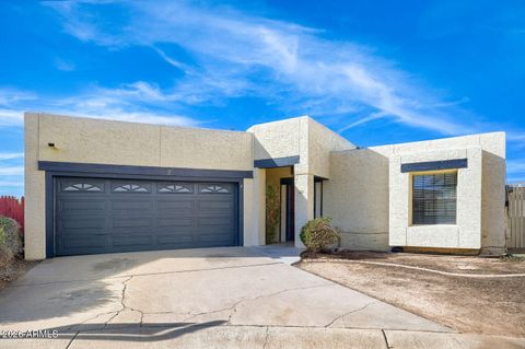 2044 S DON CARLOS -- 7 Mesa AZ 85202