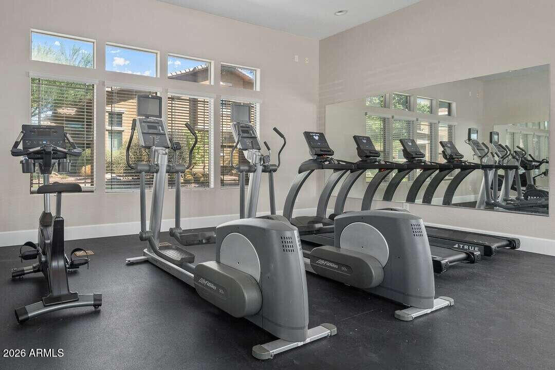 15240 N 142ND Avenue 1170