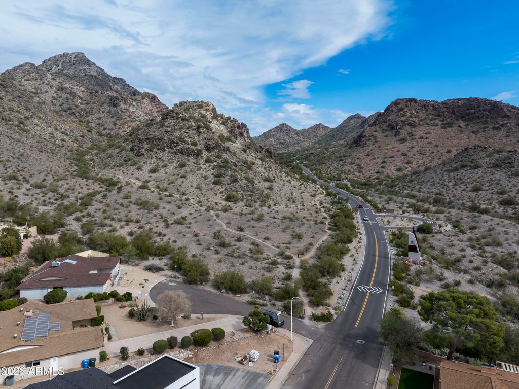 Photo of 6808 N 26th Street, Phoenix, AZ 85016 (MLS # 6975419)