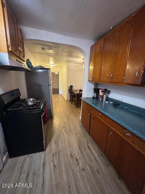 701 E 6TH Street