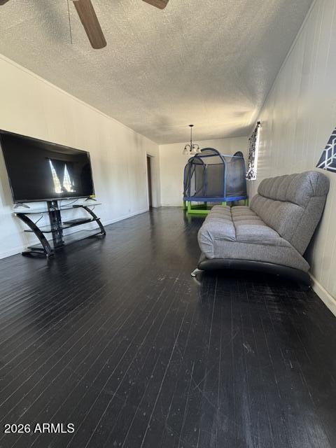 701 E 6TH Street
