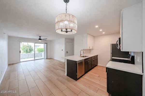 4444 E PARADISE VILLAGE PKWY N UNIT 124, PHOENIX, AZ 85032 - Image d8819b3a72dbf298e9a41cf3fa8759fa/1776424545