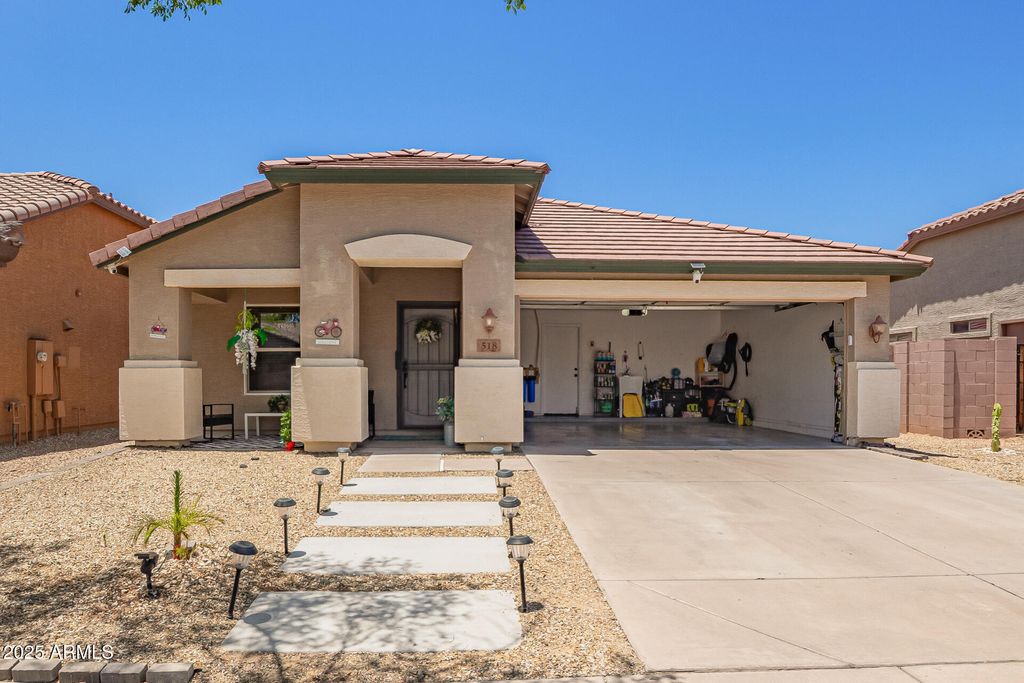 Photo of 518 S 114th Avenue, Avondale, AZ 85323 (MLS # 6882490)
