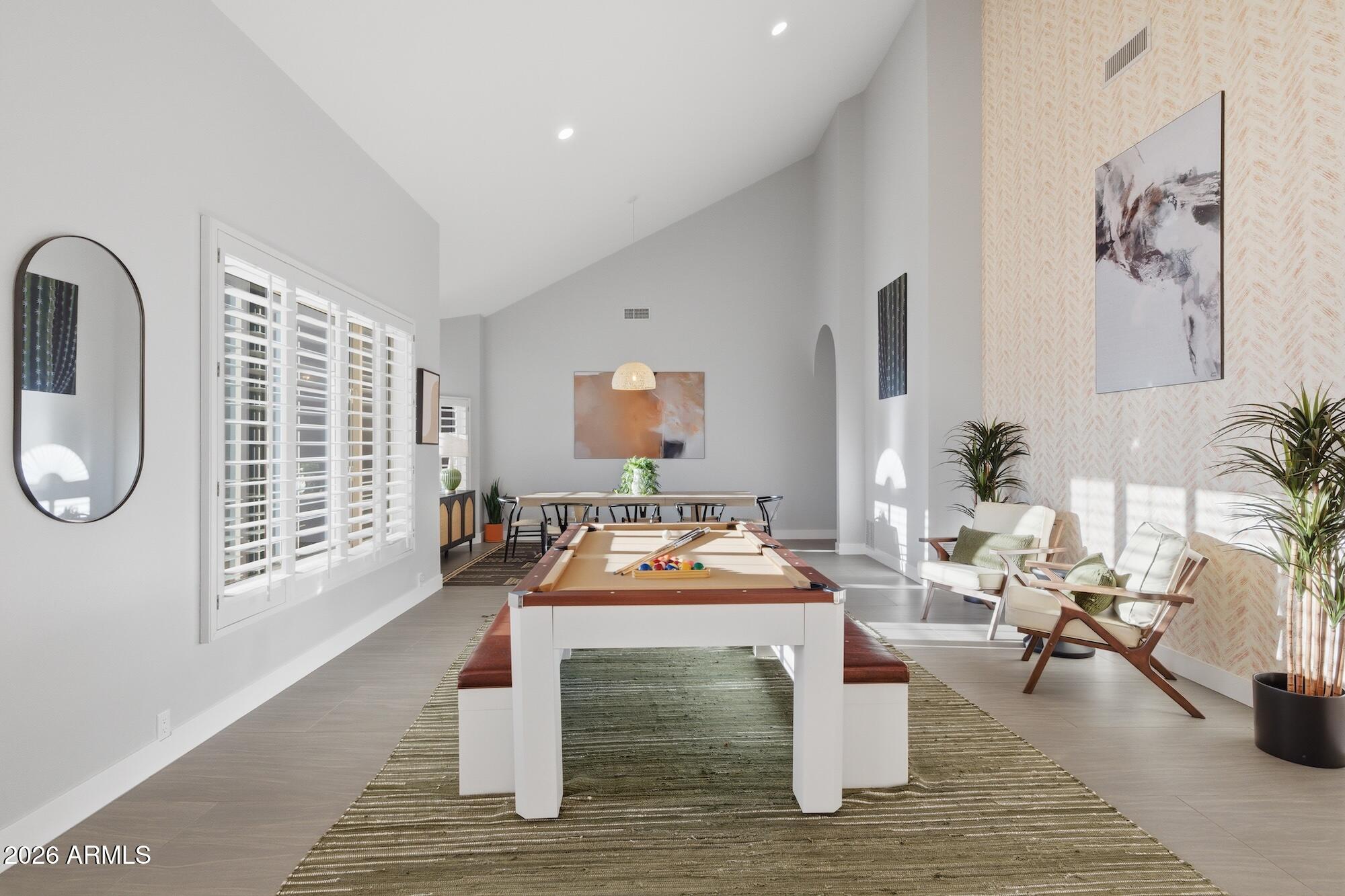 10484 E CORRINE Drive