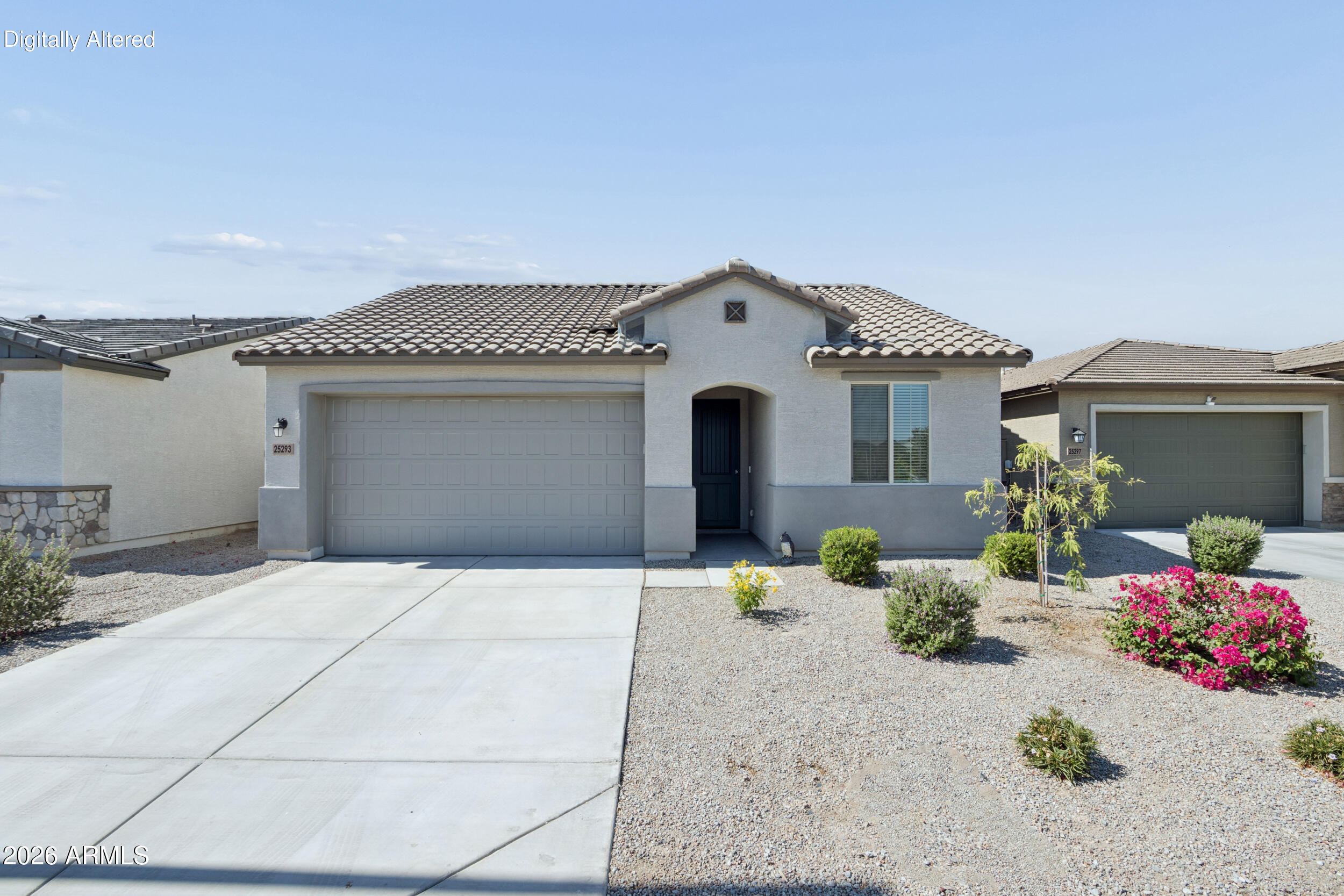 25293 W Wayland Drive