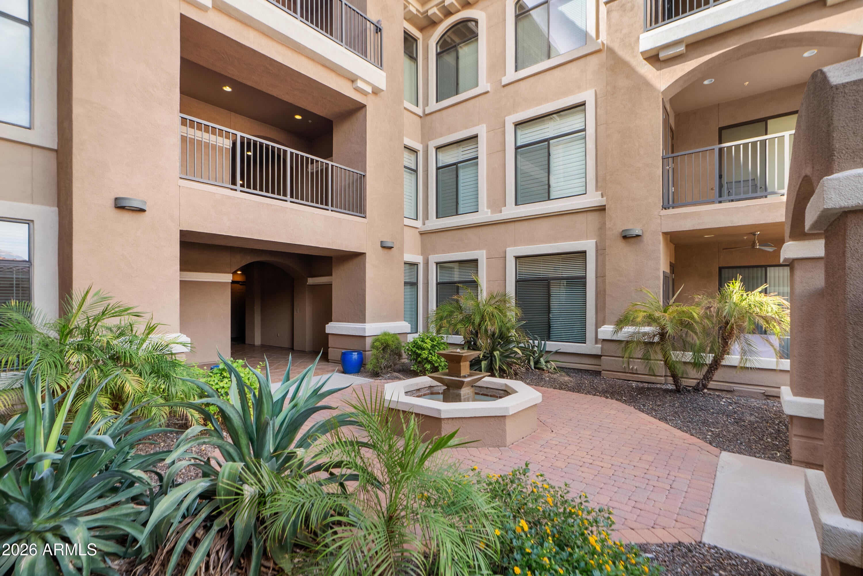 11640 N TATUM Boulevard 1040