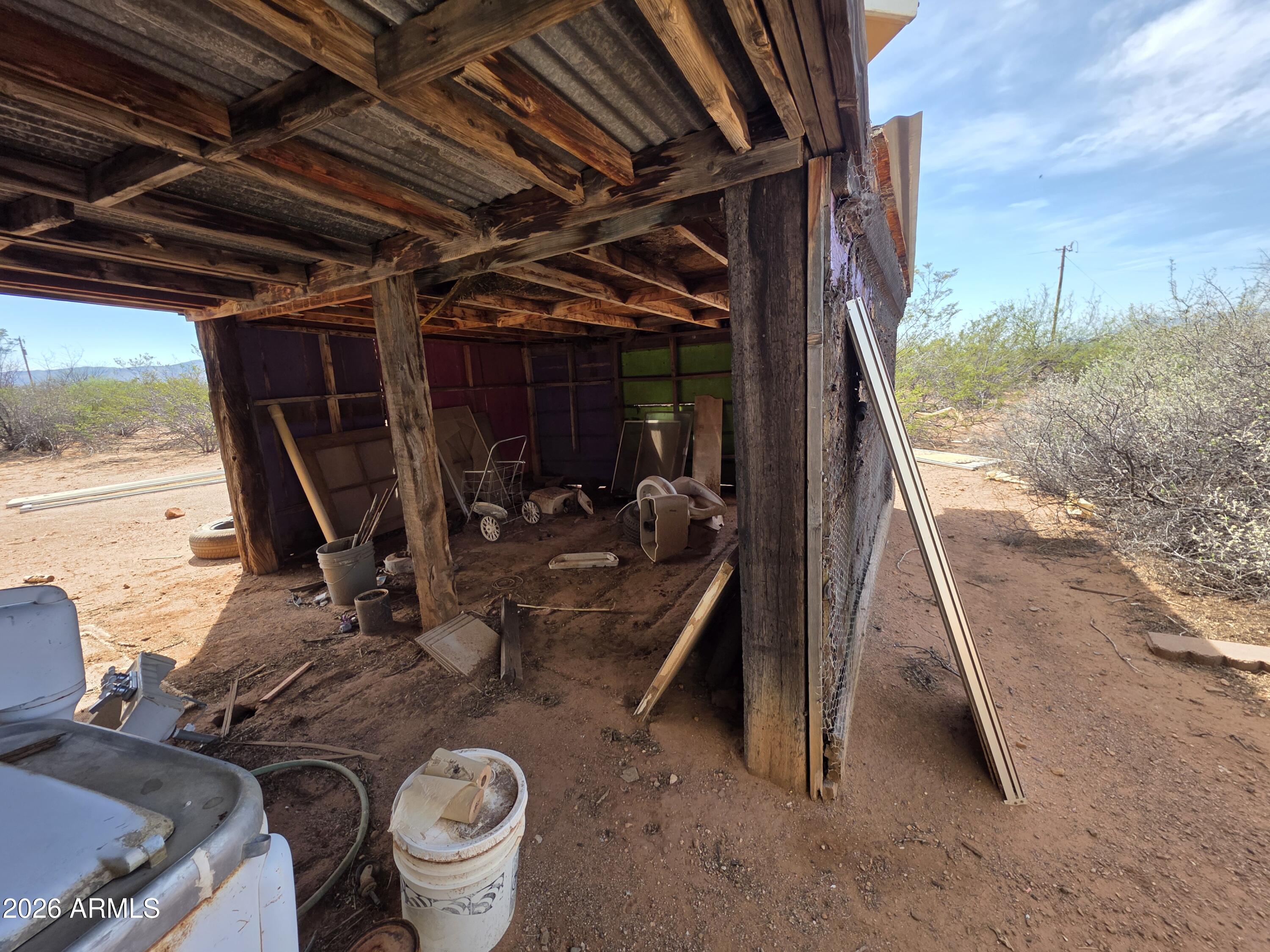 HIGH KNOLL RANCHES - Residential