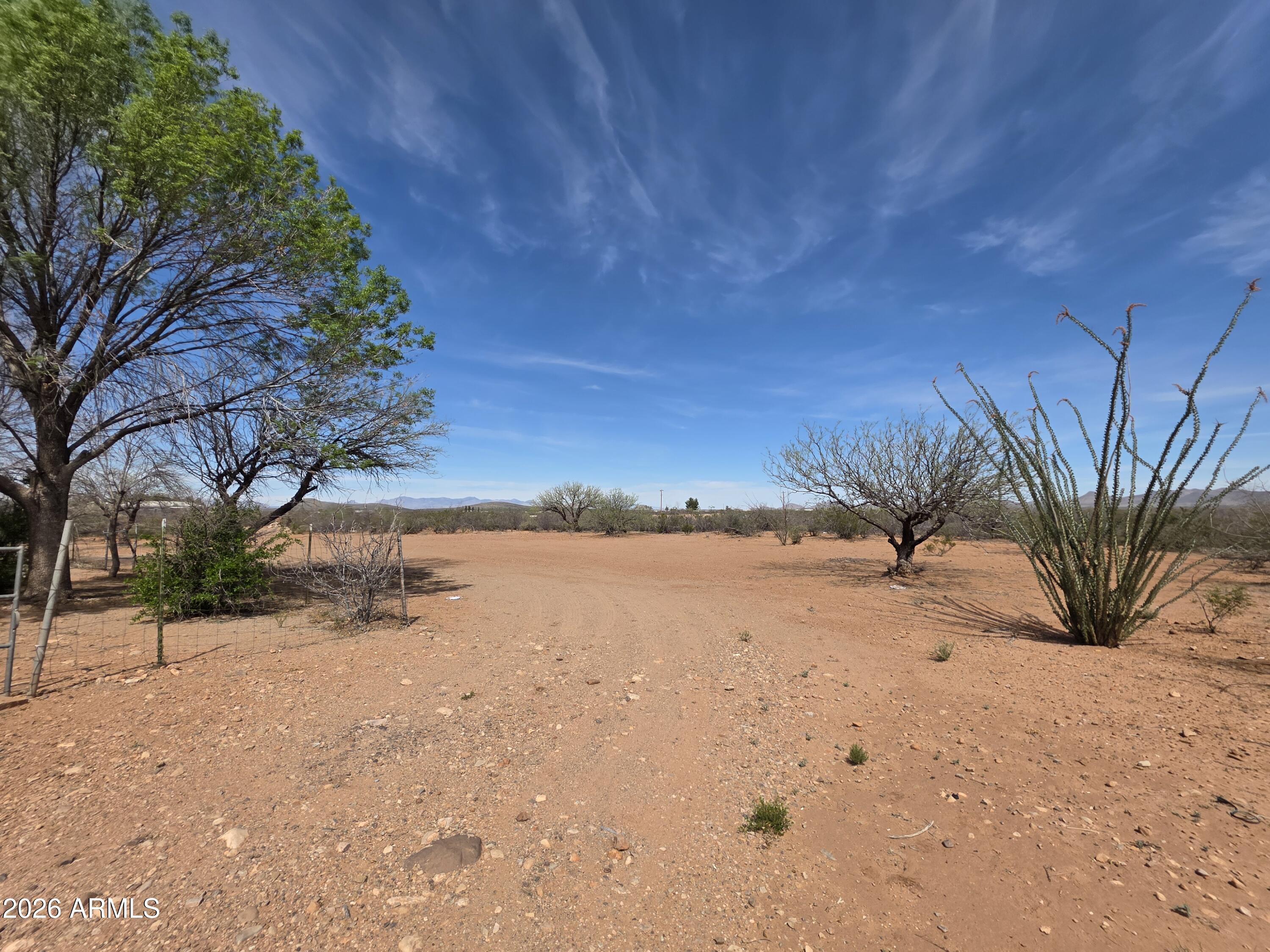 HIGH KNOLL RANCHES - Residential
