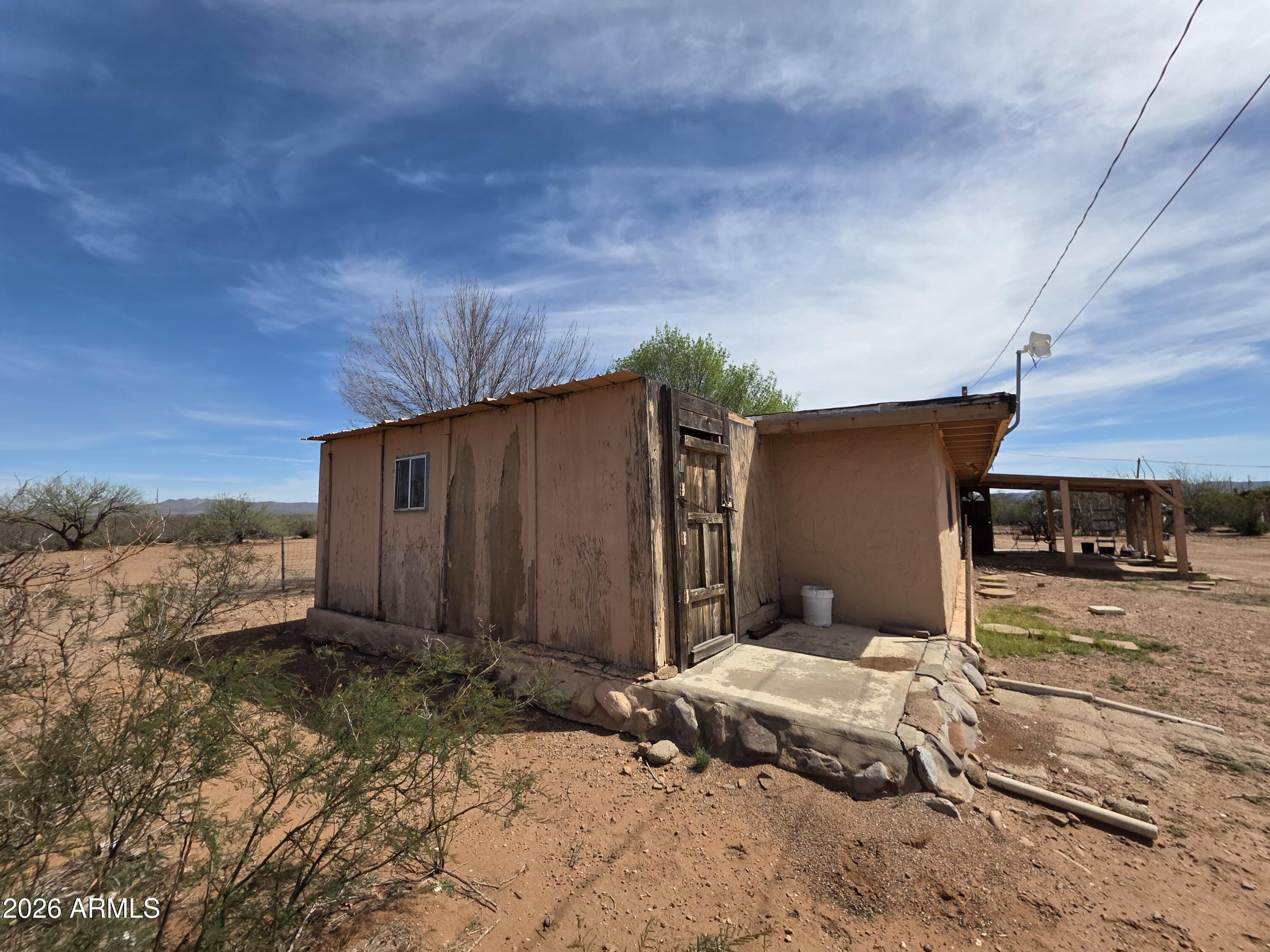 HIGH KNOLL RANCHES - Residential