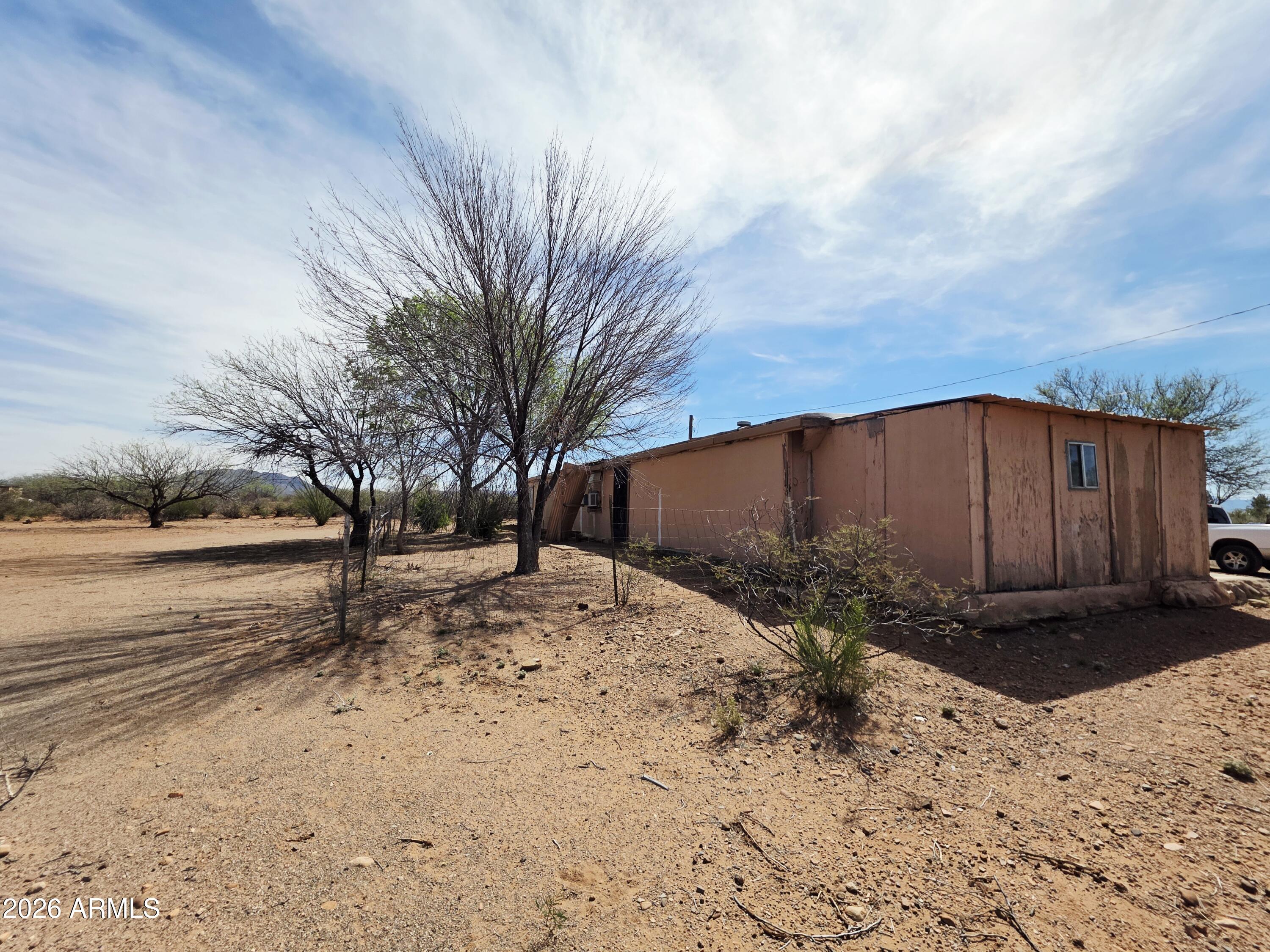HIGH KNOLL RANCHES - Residential