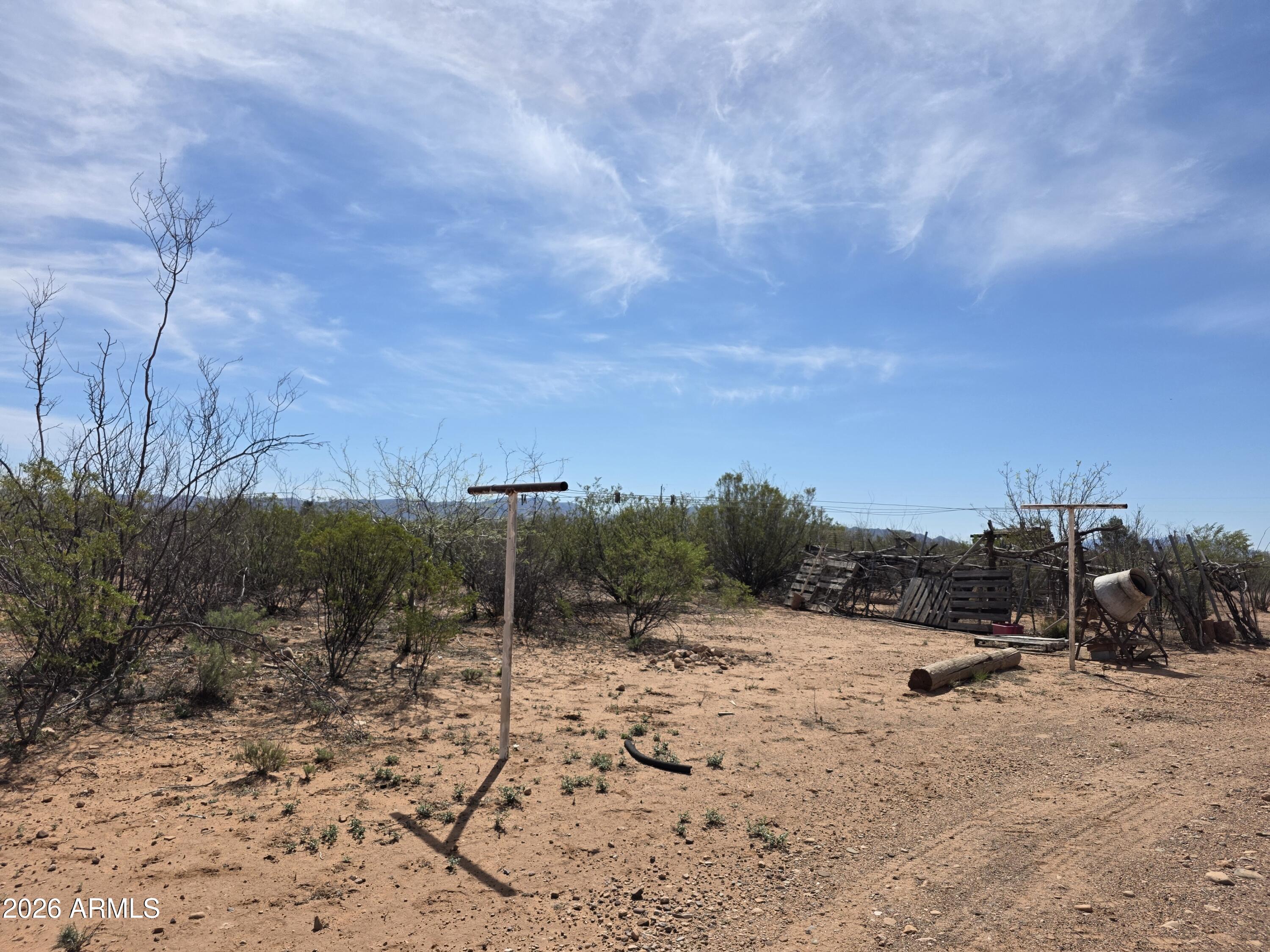 HIGH KNOLL RANCHES - Residential