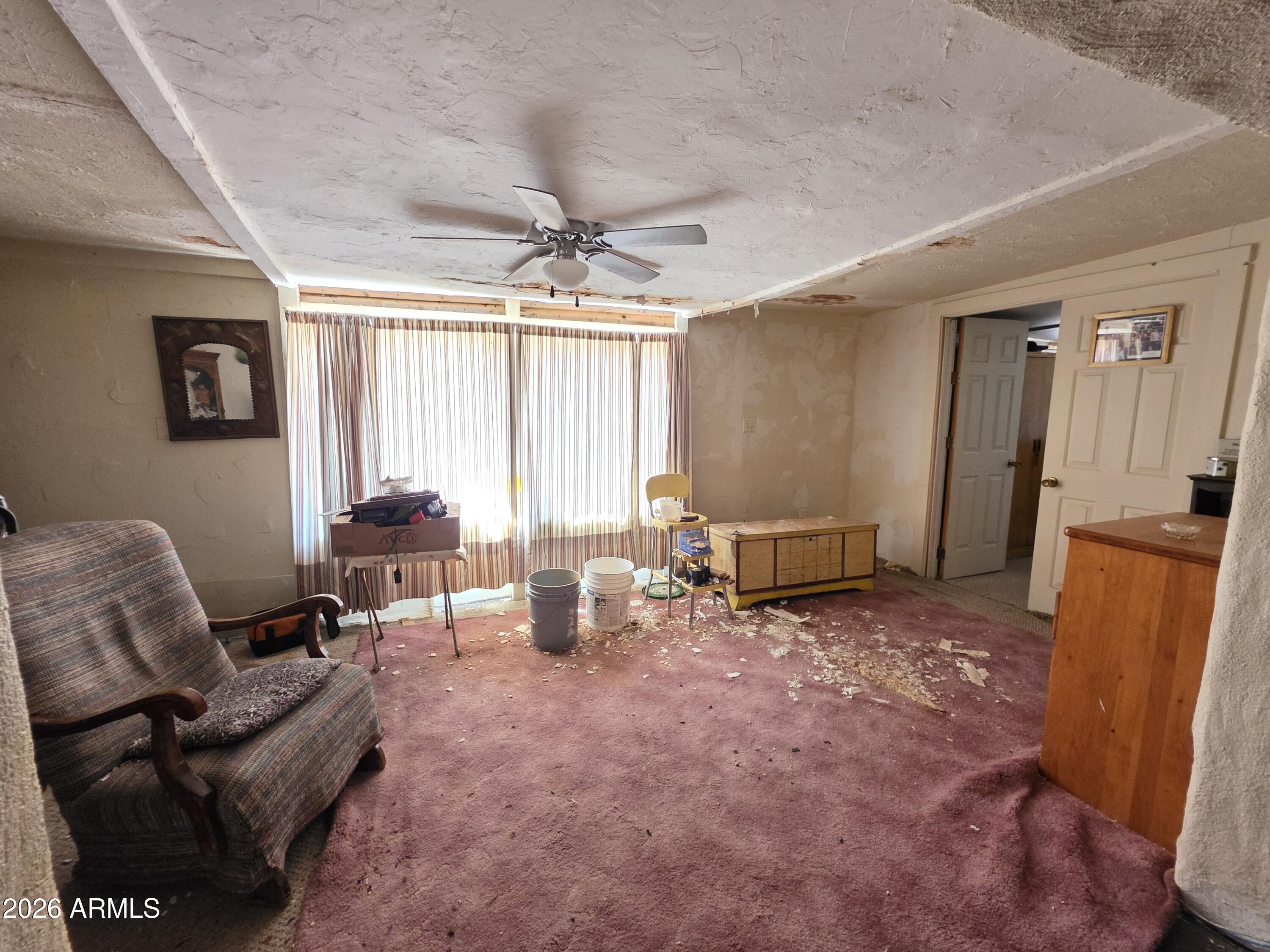 HIGH KNOLL RANCHES - Residential