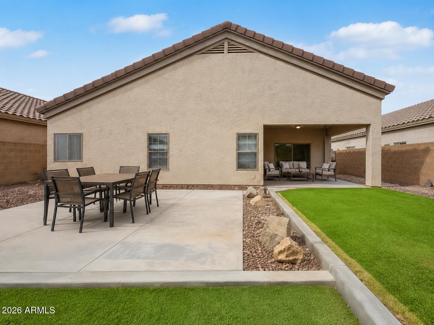 741 E RANCH Road