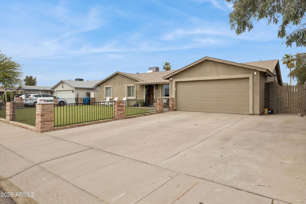 Photo of 14408 N 36th Place, Phoenix, AZ 85032 (MLS # 7028658)