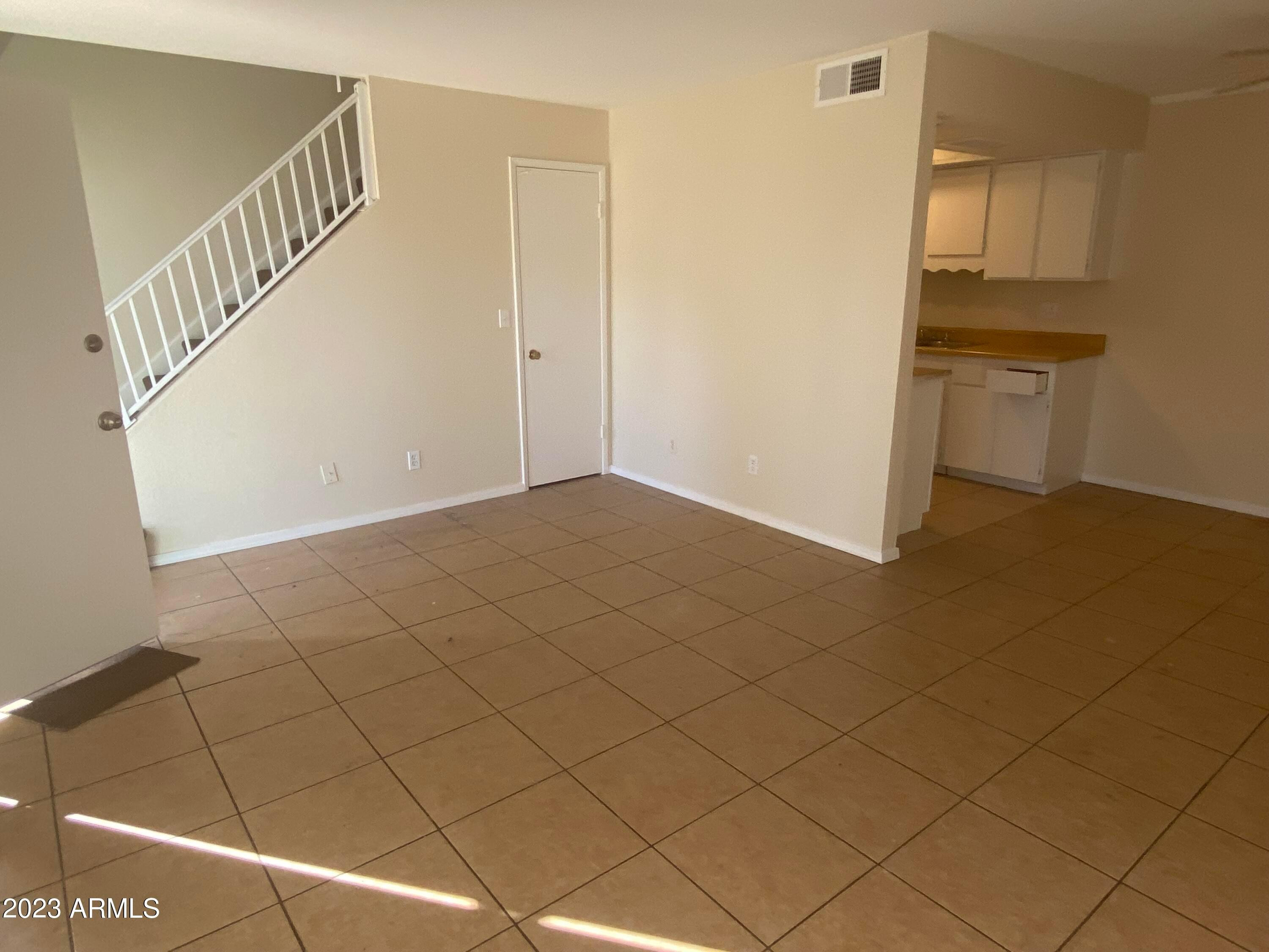 6002 W Townley Avenue