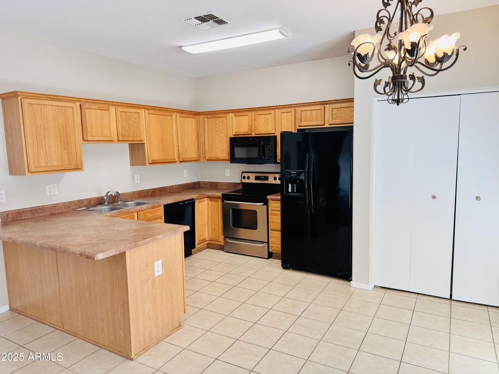 Photo of 2300 E Magma Road #128, San Tan Valley, AZ 85143 (MLS # 6957902)