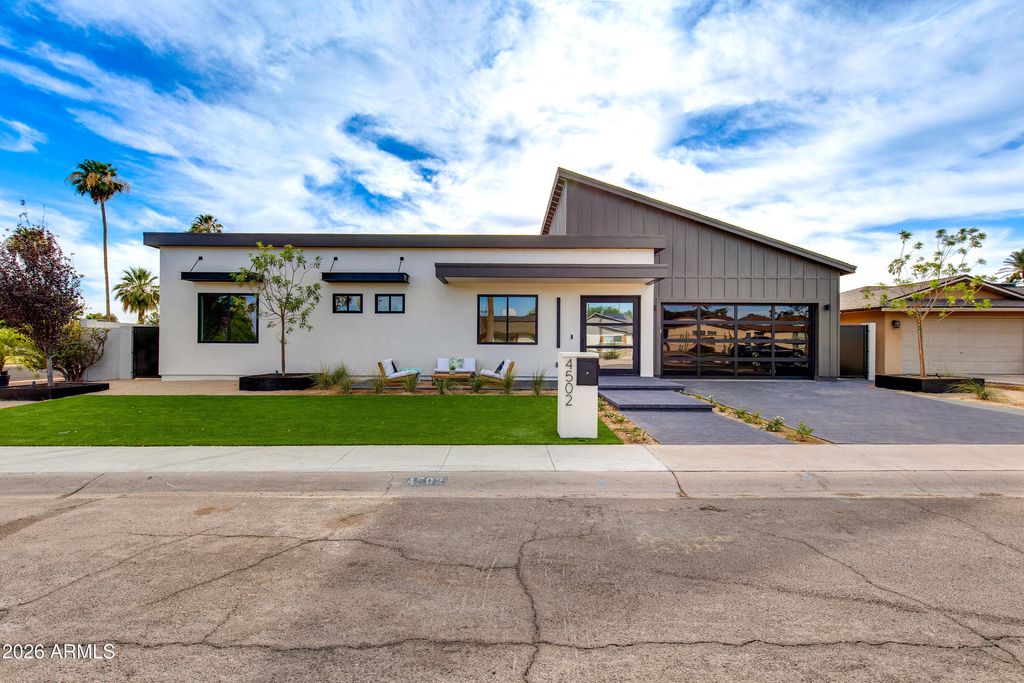 Photo of 4502 N 86th Place, Scottsdale, AZ 85251 (MLS # 7035798)
