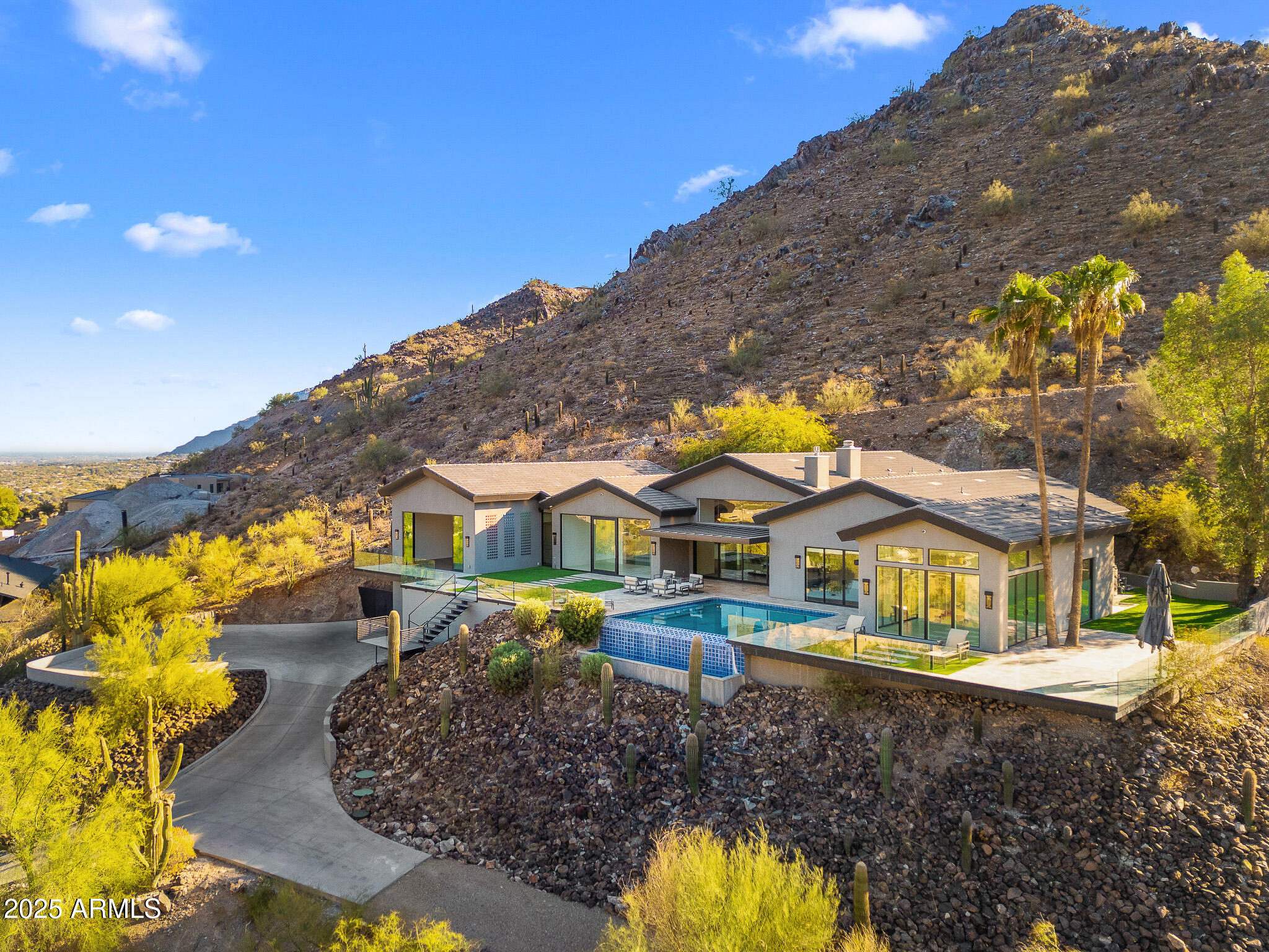 4129 E SANDY MOUNTAIN Road