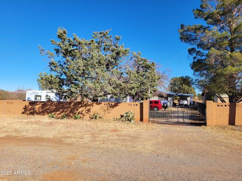 A home in Naco