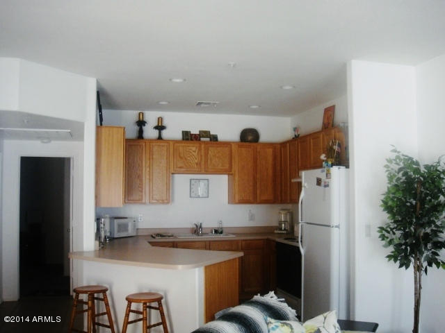 8800 N 107TH Avenue 10