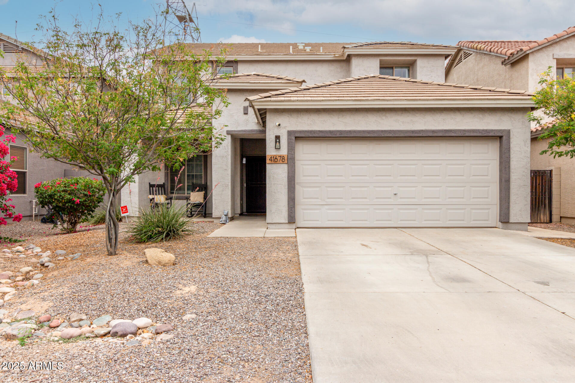 41678 N SALIX Drive